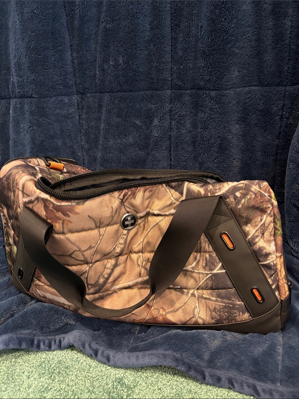 NWT SwissDigitalDesign Camo Forest Multifunctional Duffle Travel Bag